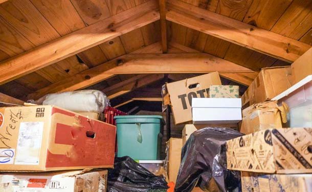 grenier encombré - garage plein à trier - box qui coute cher - nous avons tous des endroits en bazar